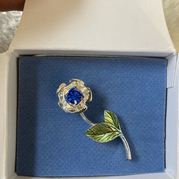 Avon 2004 Vintage Birthstone Rose Pin September Faux Sapphire in Box - Picture 3 of 7
